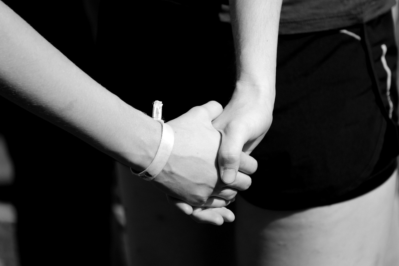 豆瓣实名账号：红桃粿app官方详情下载教程